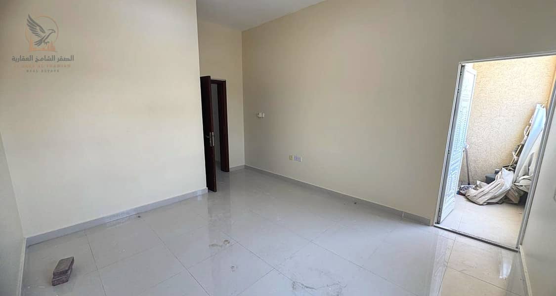 4 apartment-for-rent-property-01. jpg