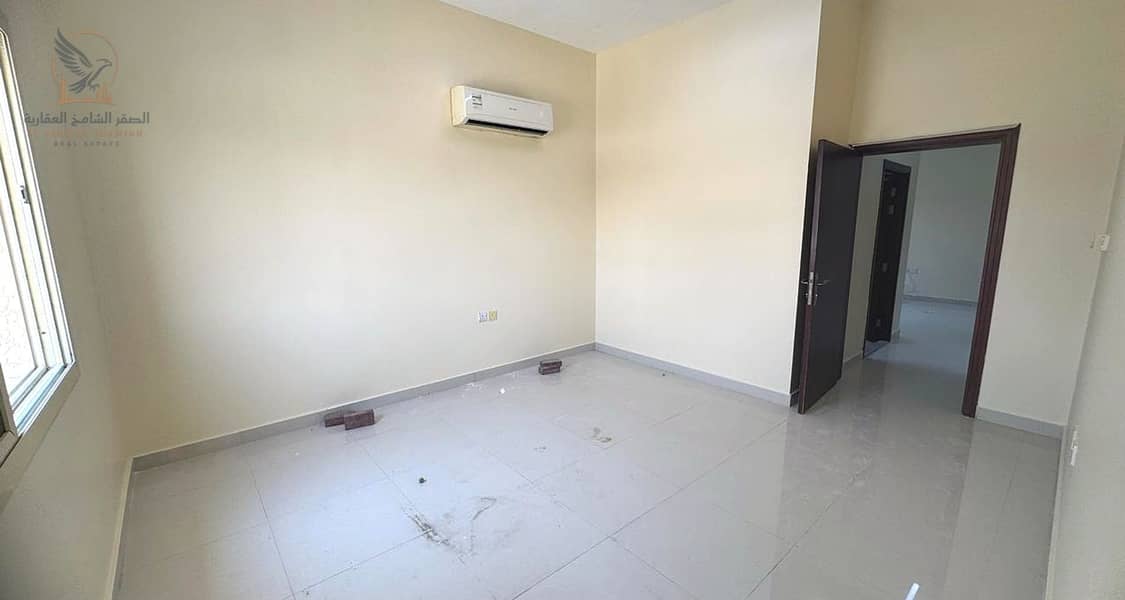 8 apartment-for-rent-property-07. jpg