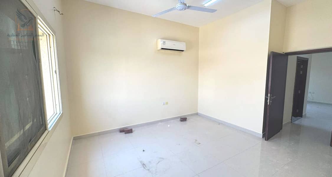 9 apartment-for-rent-property-08. jpg