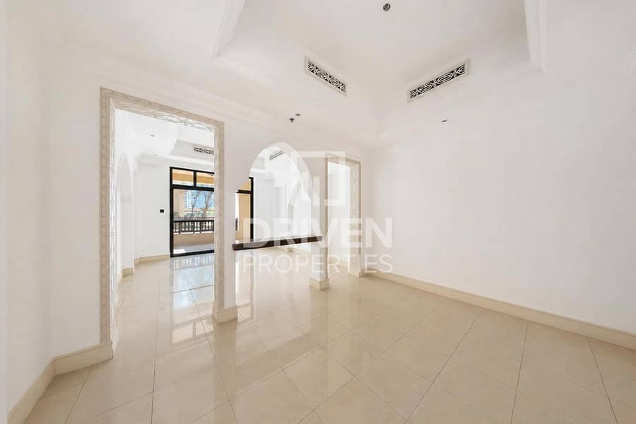Mid Floor | Burj Khalifa View | Prime Location Mid Floor | Burj Khalifa View | Prime Location