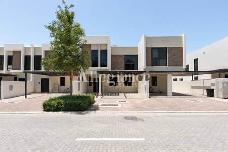 4 Slaapkamers Villa te Koop in DAMAC Hills 2 (Akoya by DAMAC), Dubai - Villa in DAMAC Hills 2 (Akoya by DAMAC)，Claret, 4 slaapkamers, 2400000 AED - 16635681