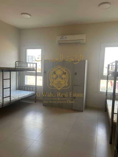 Labour Camp for Rent in Umm Dera, Umm Al Quwain - WhatsApp Image 2026-09-25 at 4.31. 30 PM. jpeg Labour Camp for Rent in Umm Dera, Umm Al Quwain - WhatsApp Image 2026-09-25 at 4.31. 30 PM. jpeg