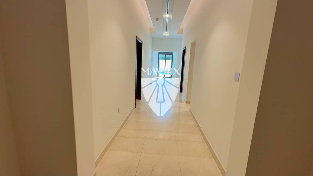 10 Image 10