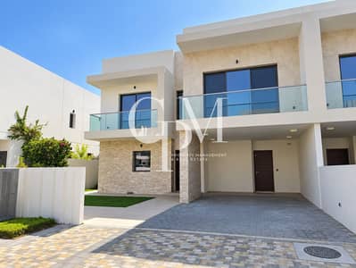4 habitaciones Villa para en Alquiler en Yas Island, Abu Dhabi - fef54cca-fe18-41b8-9f9f-62ee8f7c4558. png