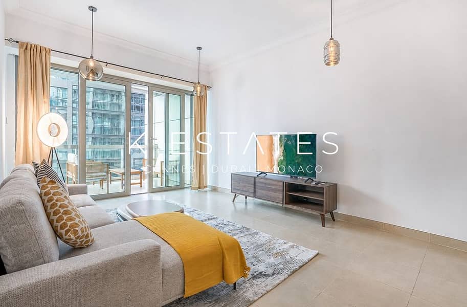 6 Photo_07_Living_Room_TV_Angle. jpg. jpeg