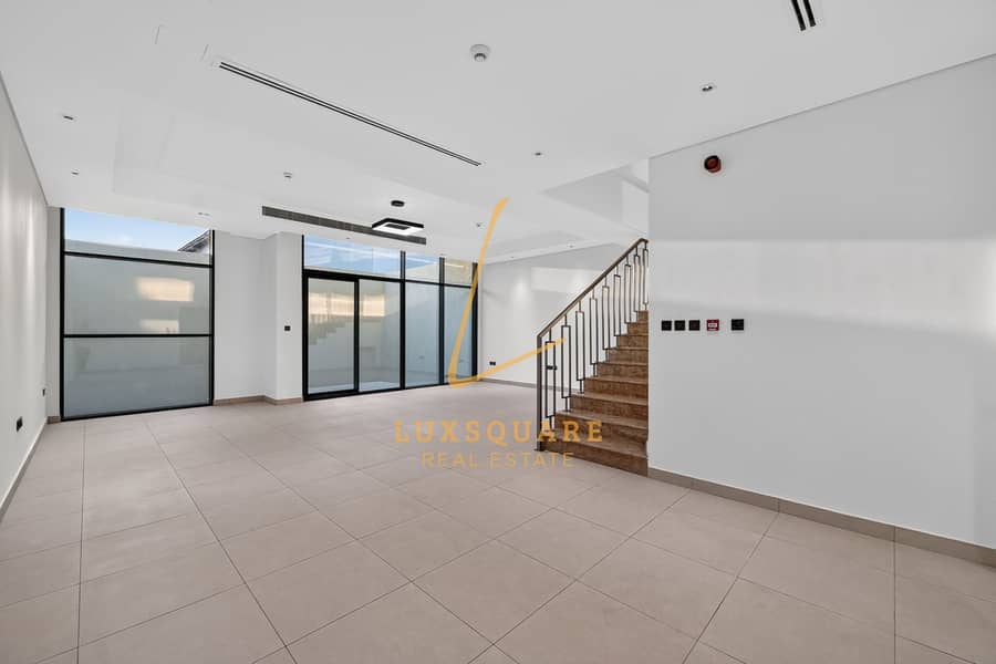 Таунхаус в Дубай Инвестиционный Парк (ДИП),Фаза 1, 3 cпальни, 199998 AED - 16637331 Таунхаус в Дубай Инвестиционный Парк (ДИП),Фаза 1, 3 cпальни, 199998 AED - 16637331