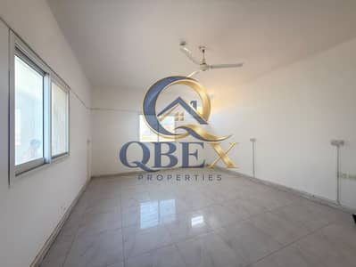 10+ спален Здание в аренду в Индастриал Ариа, Умм-эль-Кайвайн - 532024dc-1553-4437-980d-3ae95d35bf27. jpg 10+ спален Здание в аренду в Индастриал Ариа, Умм-эль-Кайвайн - 532024dc-1553-4437-980d-3ae95d35bf27. jpg