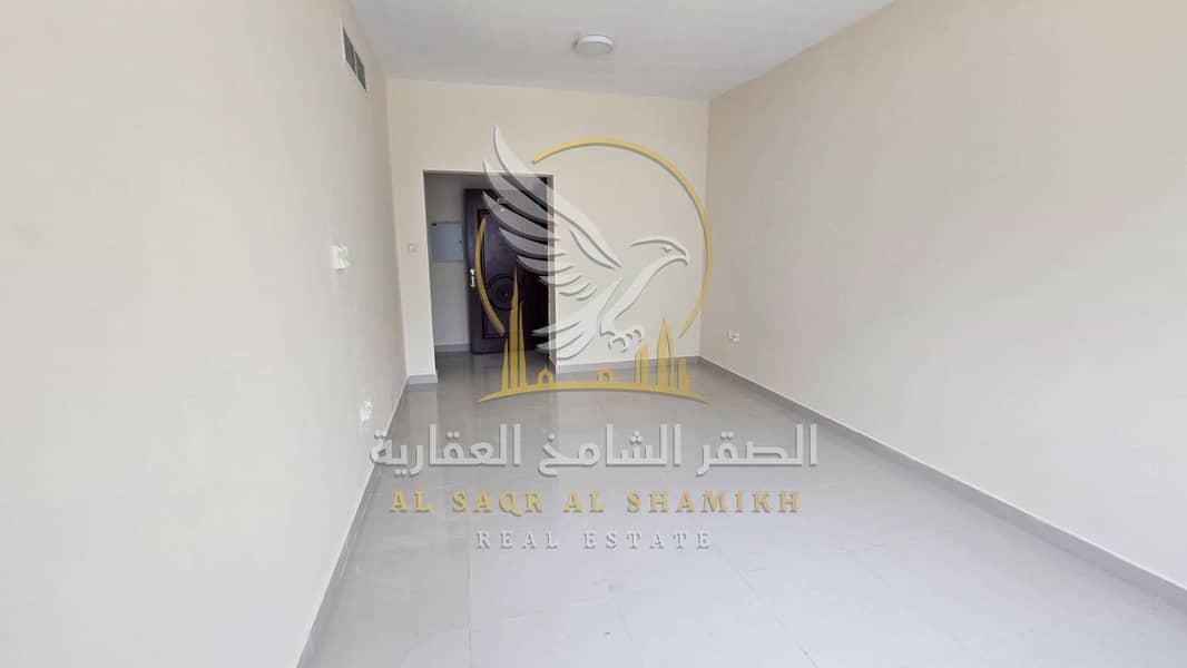 2 apartment-for-rent-2-bedroom-alqlyaa-alsharqa-living-room-16. jpg