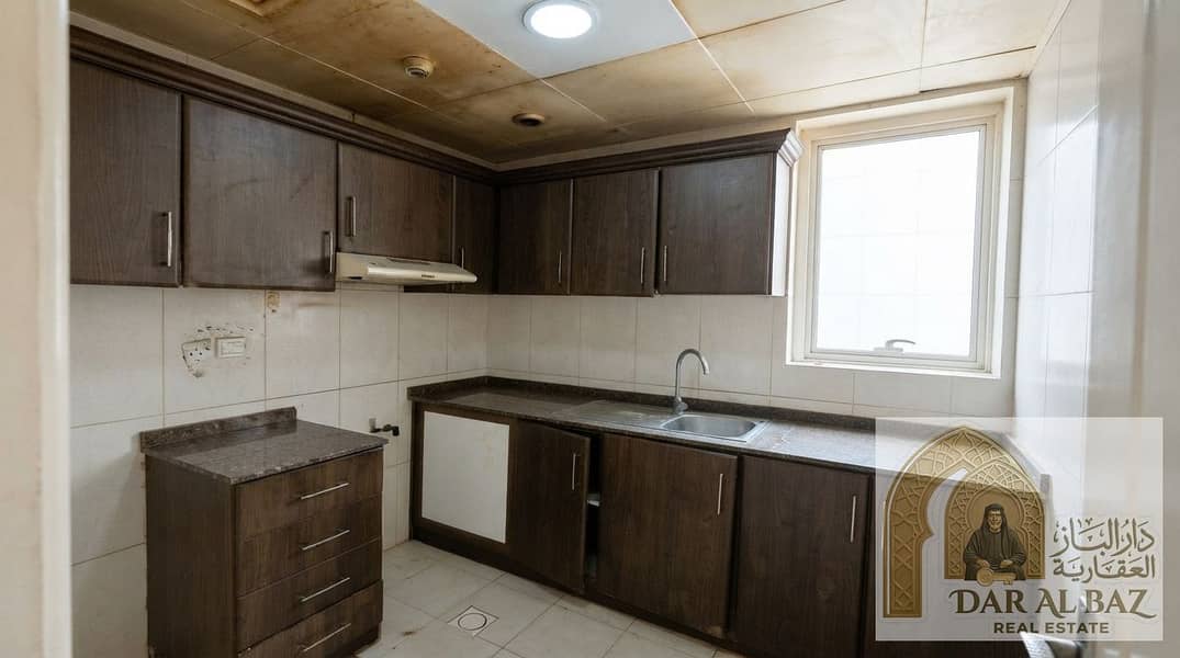 9 Real_estate_photo_enhancement_in…_20260922033345. jpeg
