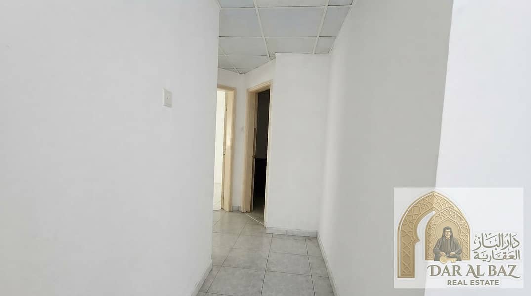 10 Enhancing_real_estate_listing_ph…_20260922063659. jpeg