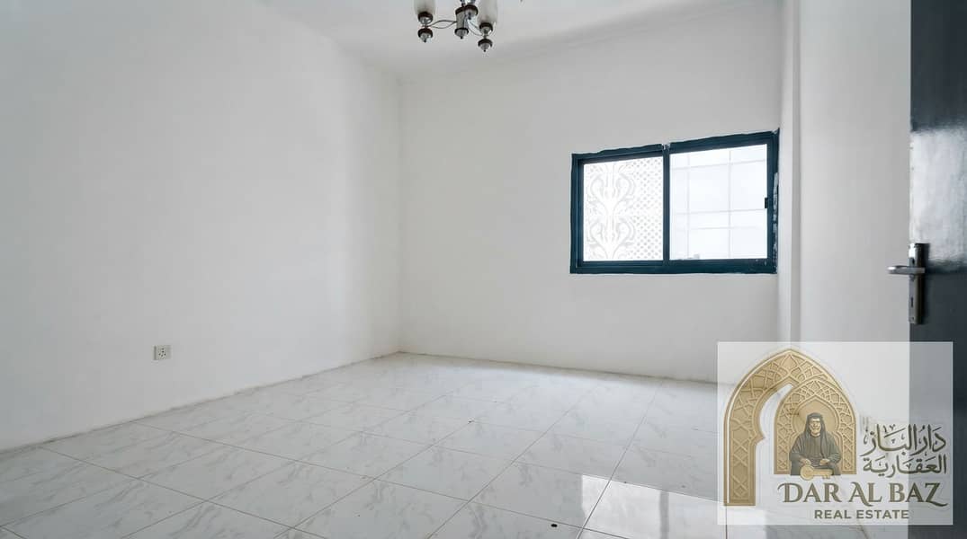 9 Enhancing_real_estate_listing_ph…_20260922071425. jpeg
