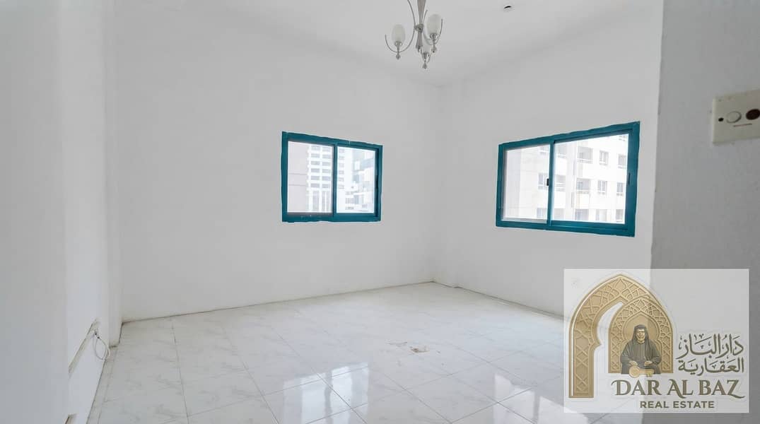 12 Real_estate_photo_enhancement_in…_20260922071855. jpeg