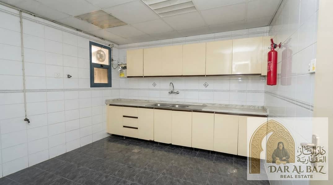 19 Enhancing_real_estate_listing_ph…_20260922070938. jpeg