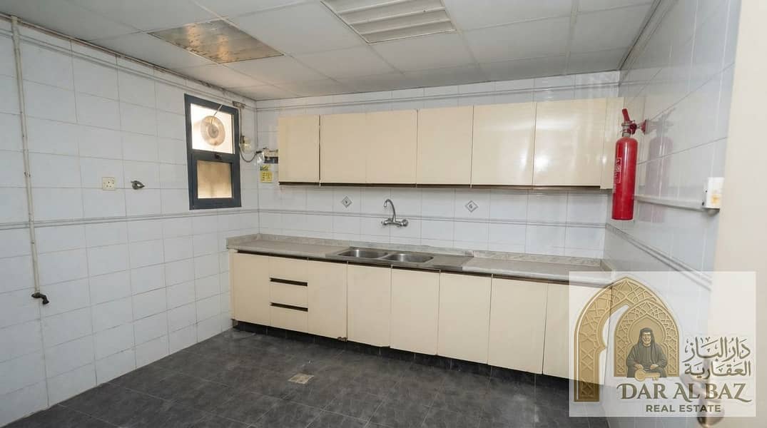 20 Real_estate_photo_enhancement_in…_20260922071926. jpeg