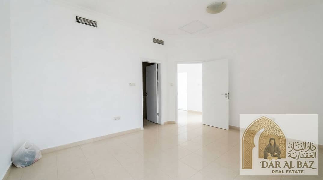 7 Real_estate_photo_enhancement_in…_20260921042016. jpeg
