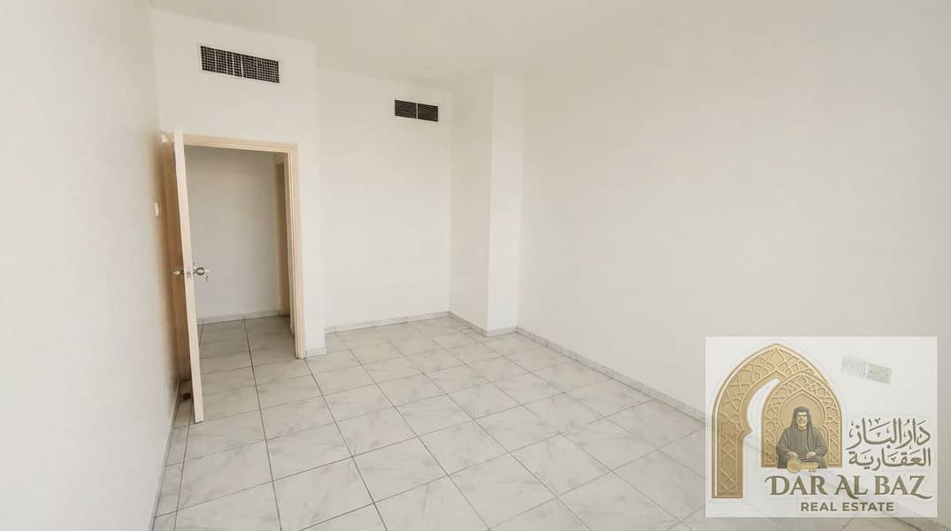 4 Enhance_real_estate_property_pho…_20260921033137. jpeg