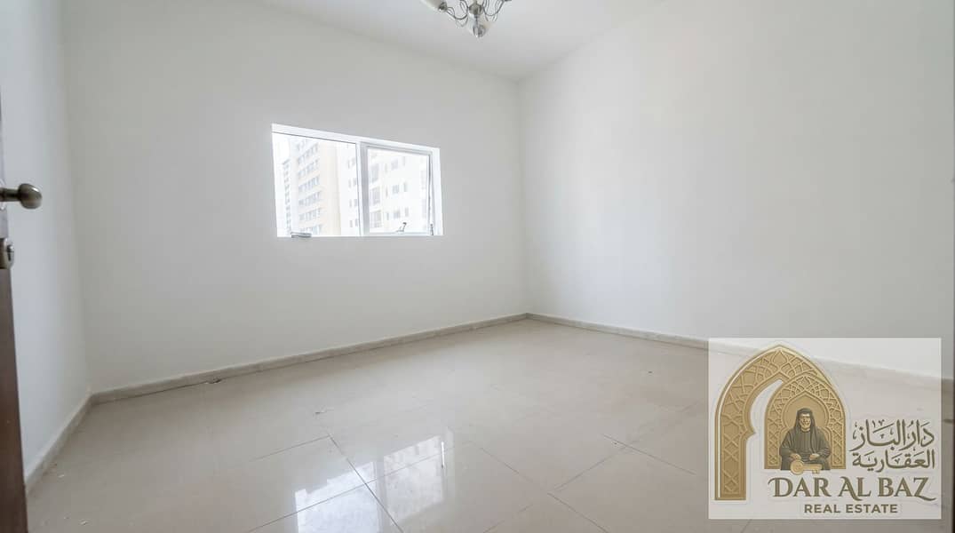 2 Enhancing_real_estate_listing_ph…_20260925052525. jpg