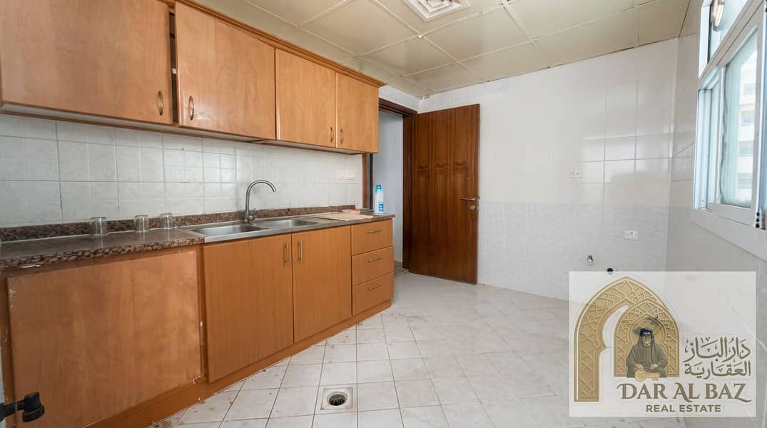 7 Real_estate_photo_enhancement_in…_20260925052808. jpg