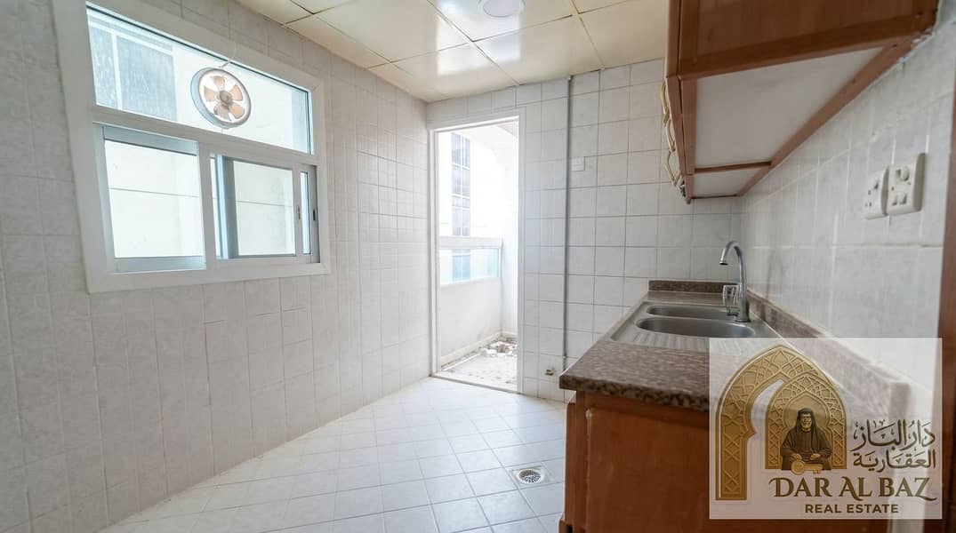 8 Enhancing_real_estate_listing_ph…_20260925063557. jpg
