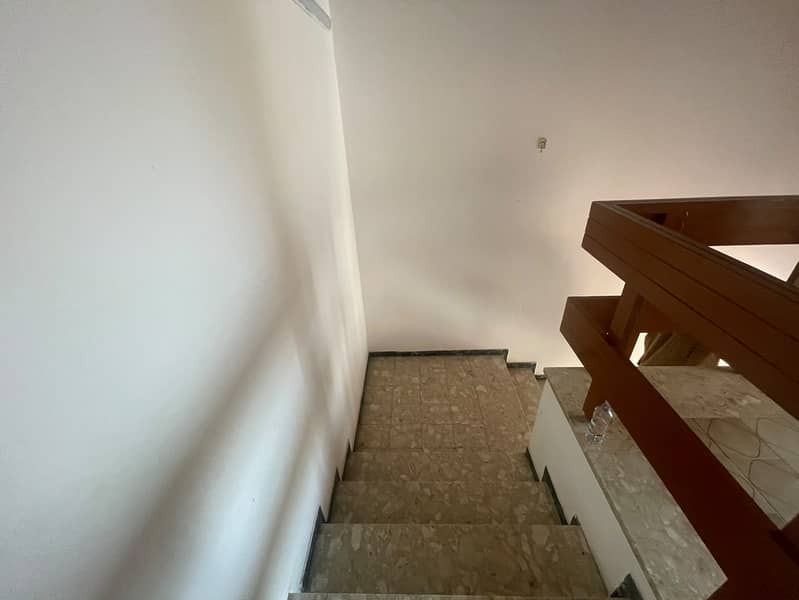 6 WhatsApp Image 2026-09-25 at 08.52. 34. jpeg
