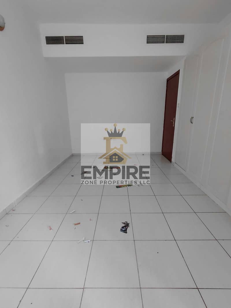 4 9922. jpg