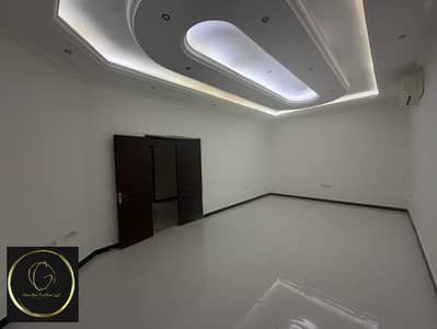 3 Slaapkamers Villa Compound te Huur in Khalifa City, Abu Dhabi - WhatsApp Image 2026-09-25 at 9.13. 20 PM (1). jpeg 3 Slaapkamers Villa Compound te Huur in Khalifa City, Abu Dhabi - WhatsApp Image 2026-09-25 at 9.13. 20 PM (1). jpeg