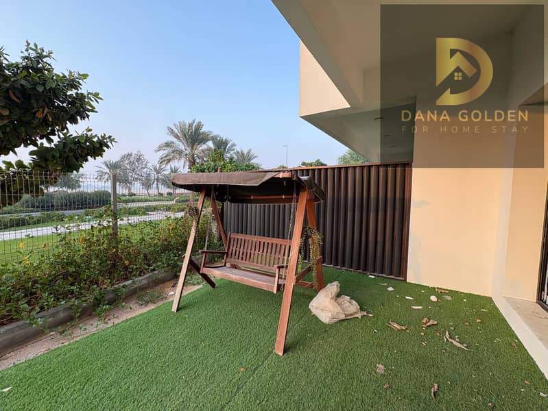 6 53ea0c6b-edde-4d3e-a10a-cf0a9a48f810. jpeg