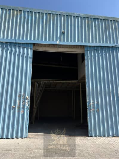 Warehouse para en Alquiler en Industrial Area, Sharjah - WhatsApp Image 2026-09-25 at 3.28. 05 PM. jpeg