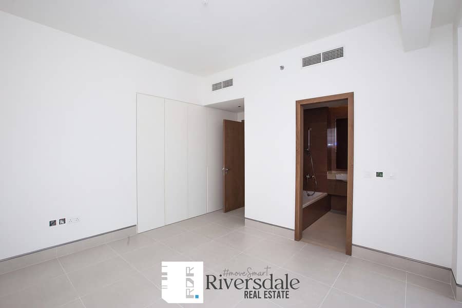 12 2-bedroom-park-view-al-reem-island-shams-abu-dhabi-master-bedroom-3. jpg