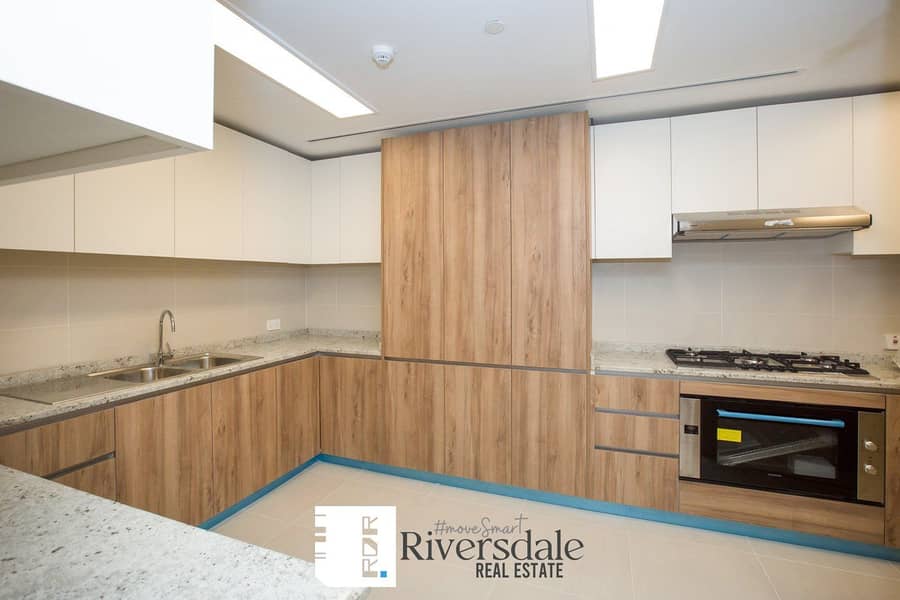 11 2-bedroom-park-view-al-reem-island-shams-abu-dhabi-kitchen-3. jpg
