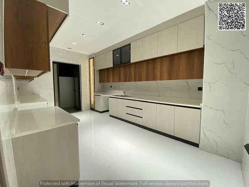 9 866826682-1066x800. webp