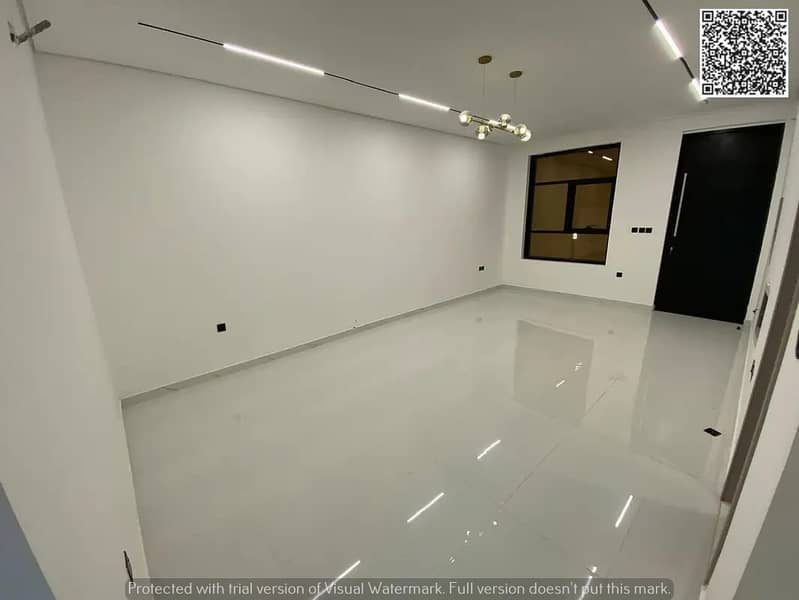 27 866826700-1066x800. webp