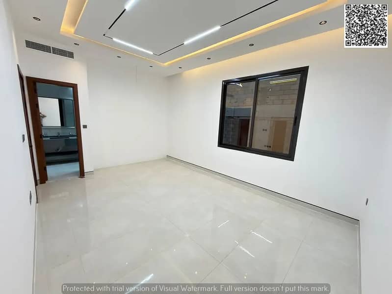 16 867112567-1066x800. webp