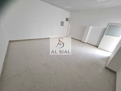 3 Schlafzimmer Villa zum Miete in Al Qadisiya, Sharjah - 20260421_173436. jpg