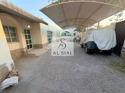 10+ Schlafzimmer Villa zum Miete in Al Khaledia Suburb, Sharjah - IMG-20260921-WA0180. jpg