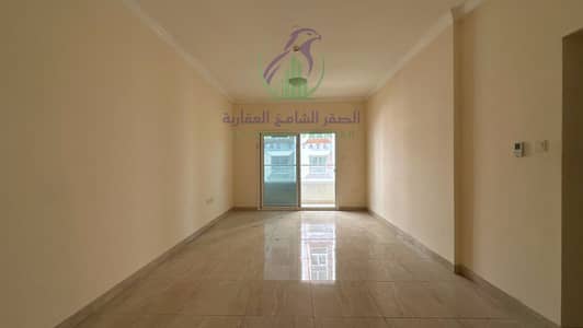 فلیٹ 3 غرف نوم للايجار في المجاز، الشارقة - apartment-for-rent-2-bedroom-alkhan-alsharqa-property-12. jpg فلیٹ 3 غرف نوم للايجار في المجاز، الشارقة - apartment-for-rent-2-bedroom-alkhan-alsharqa-property-12. jpg