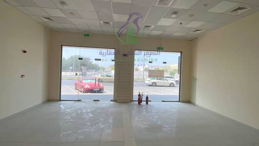 Shop para en Alquiler en Al Majaz, Sharjah - apartment-for-rent-0-bedroom-alsjah-alsharqh-property-07. jpg