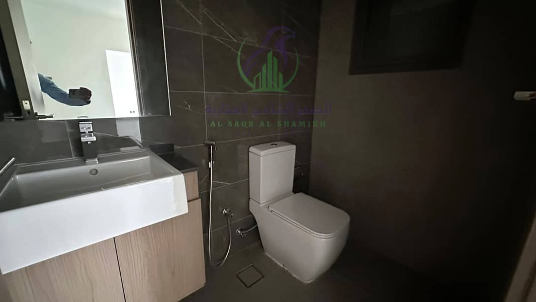 34 apartment-for-rent-4-bedroom-almjaz-3-alsharqa-property-23. jpg