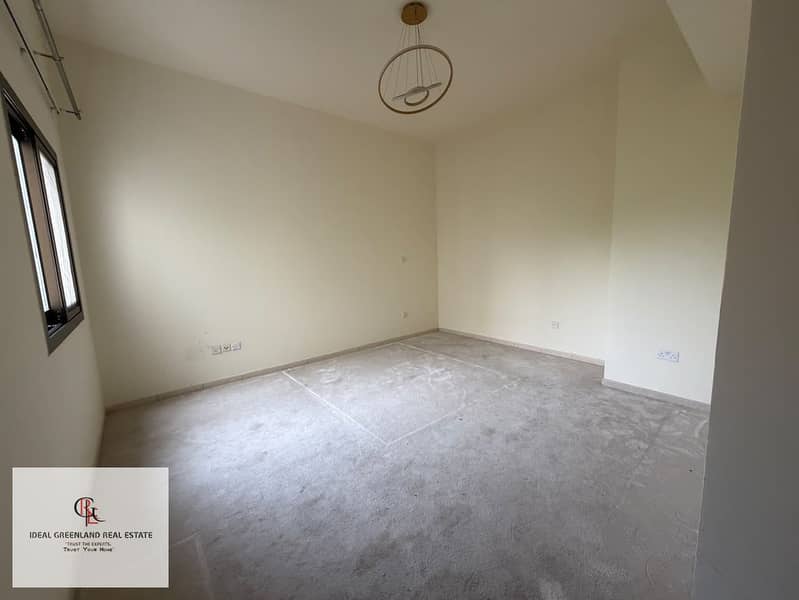 24 7fada059-20c0-4bd3-b6c0-75be9bbed445. jpg