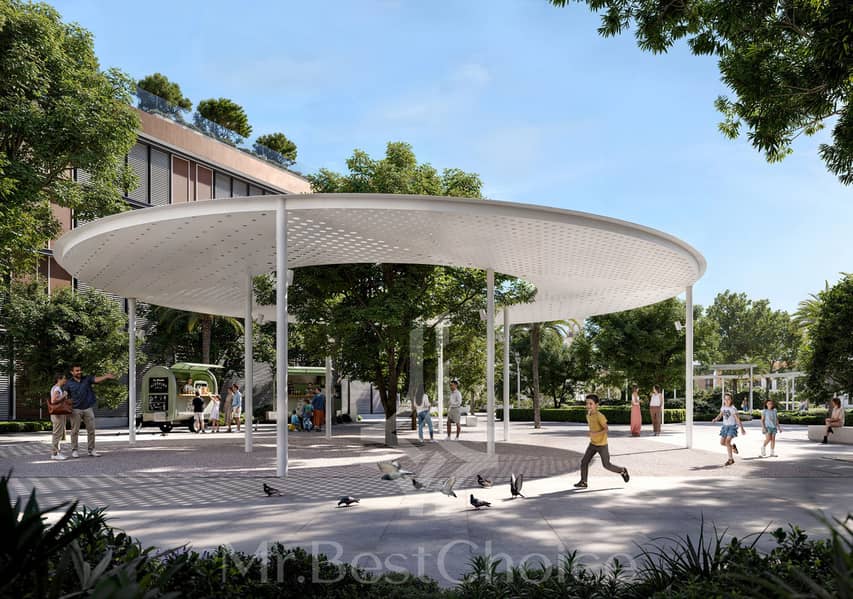 10 10_Central_plaza. jpg