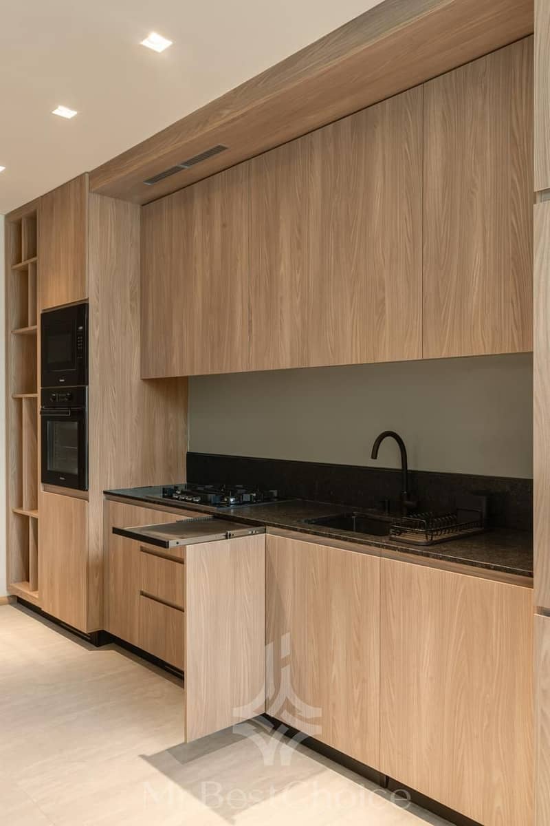 6 Kitchen_1. jpeg
