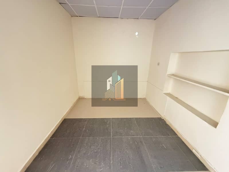6 102764. jpg