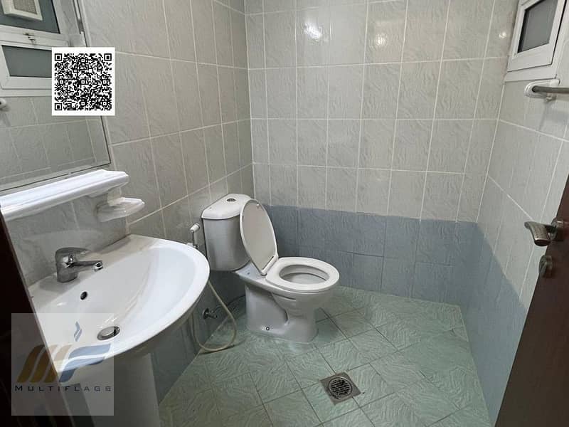 10 e3ef2ae2-4062-42db-bd5a-c60ca4fc03eb. jpg