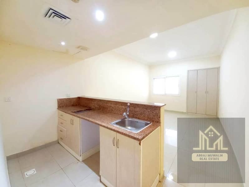 4 e1c99040-d9ae-4a32-be79-286af73a4d88. jpg