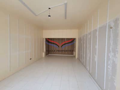 مکتب  للايجار في ديرة، دبي - 444. jpg