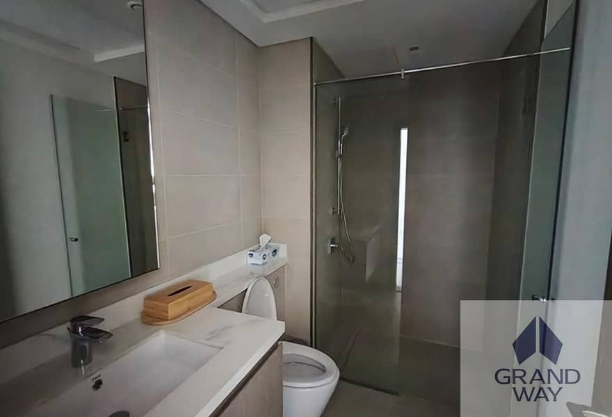 12 Stylish 2BR I Golf View I Brand New — photo 12