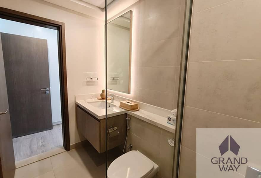 17 Stylish 2BR I Golf View I Brand New — photo 17