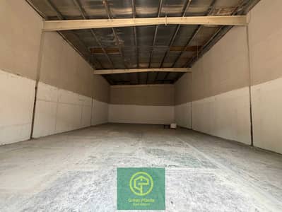 Warehouse for Rent in Al Quoz, Dubai - IMG_9105. jpeg Warehouse for Rent in Al Quoz, Dubai - IMG_9105. jpeg