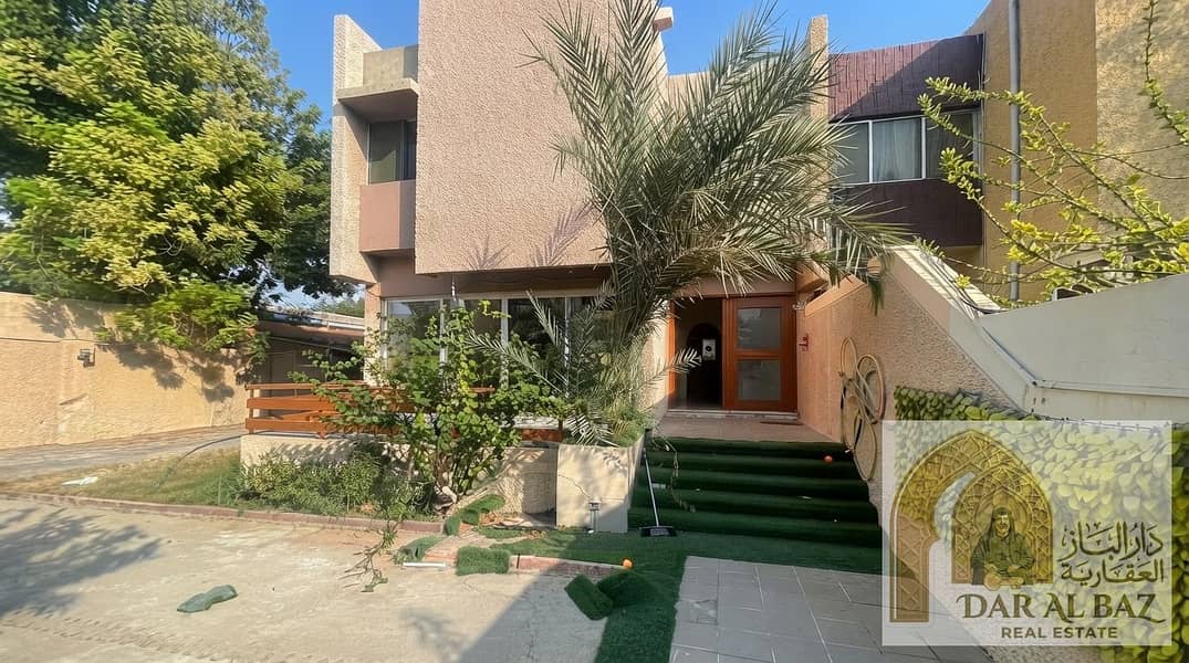 2 Real_estate_photo_enhancement_in…_20260925093850. jpg