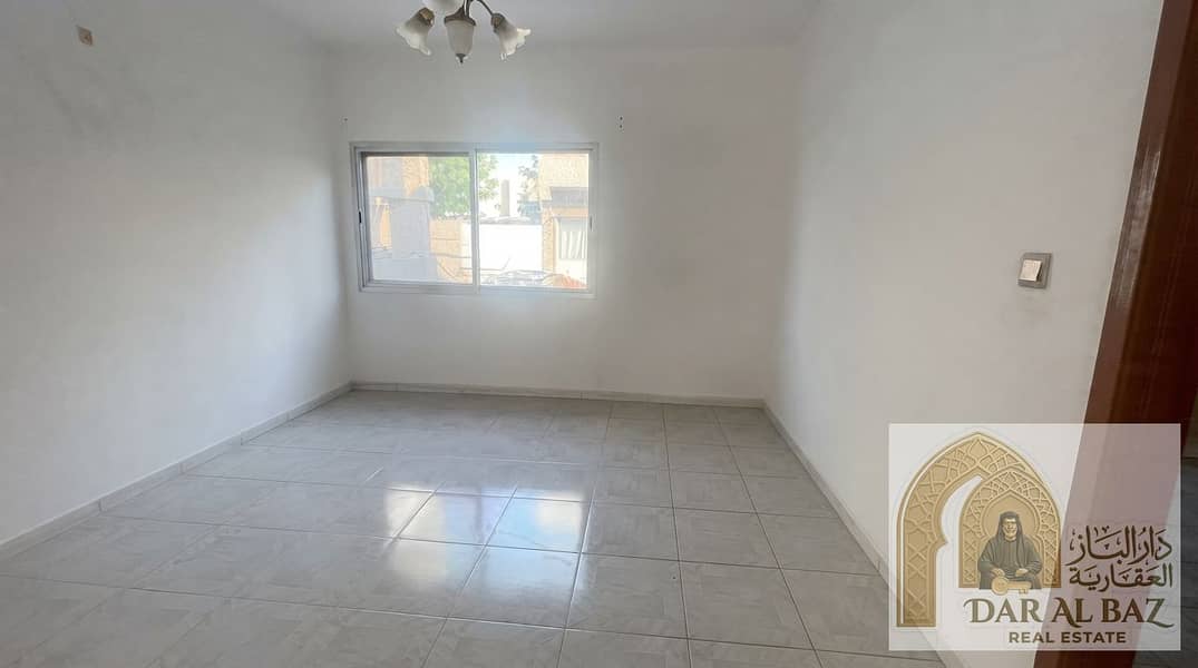 8 Real_estate_photo_enhancement_in…_20260926001455. jpg